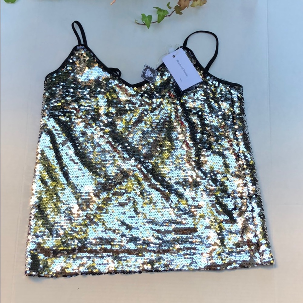 Shades of Blonde Sequin Top S